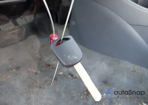 2005 Honda Civic Lx z USA, uszkodzony, nr VIN 2HGES16515H566830